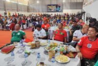 Keterangan Gambar : Pangdam XIV/Hasanuddin menggelar nonton bareng (nobar) Piala Dunia 2026 di Gedung Koperasi Merah Putih, Kelurahan Mangasa, Kecamatan Tamalate, Makassar, Senin (6/7/2026). Foto : Mawan