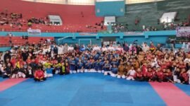 Sebanyak 1.011 karateka meramaikan Kejuaraan Karate Open Pangkorpasgat Cup 2026 di GOR Sudiang, Makassar, Jum'at (11/09/2026)