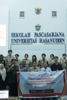 Pakar Jepang di Unhas Soroti Risiko Banjir akibat Perubahan Iklim